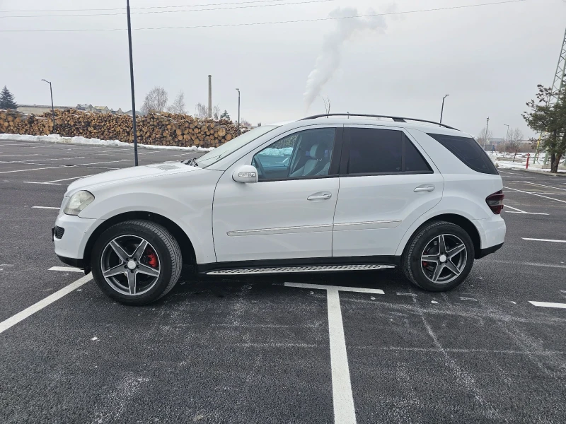 Mercedes-Benz ML 320 4 Matic , снимка 5 - Автомобили и джипове - 49264049