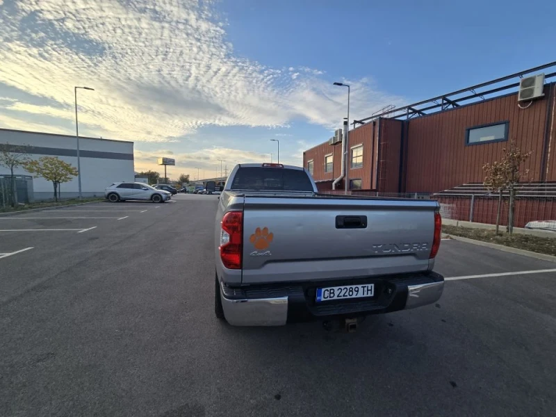 Toyota Tundra 5.7HEMI/ Камера / CarPlay/ Уникална , снимка 15 - Автомобили и джипове - 51221472