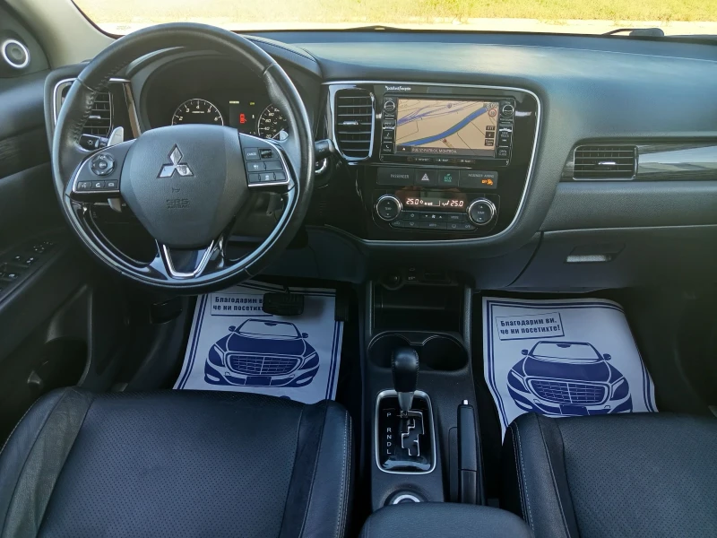 Mitsubishi Outlander GT 3.0V6 224kc.S-AWC 4x4 FULL -7МЕСТА, снимка 12 - Автомобили и джипове - 51990776