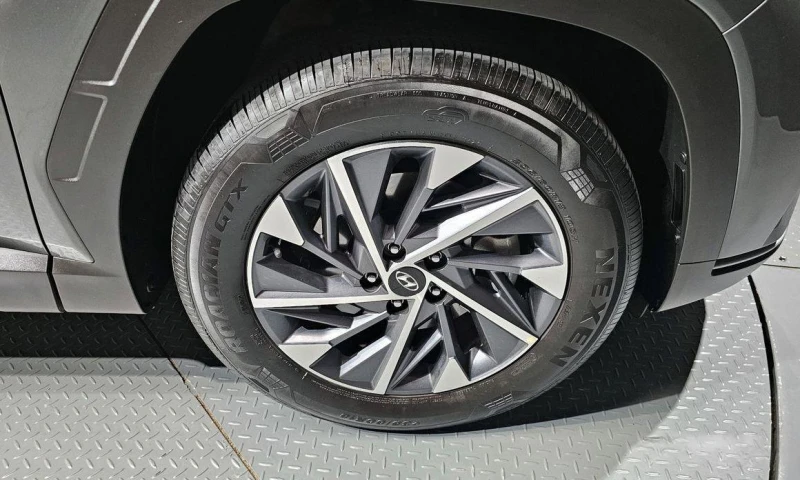 Hyundai Tucson Gasoline 1.6 Turbo 2WD Modern, снимка 5 - Автомобили и джипове - 52069666