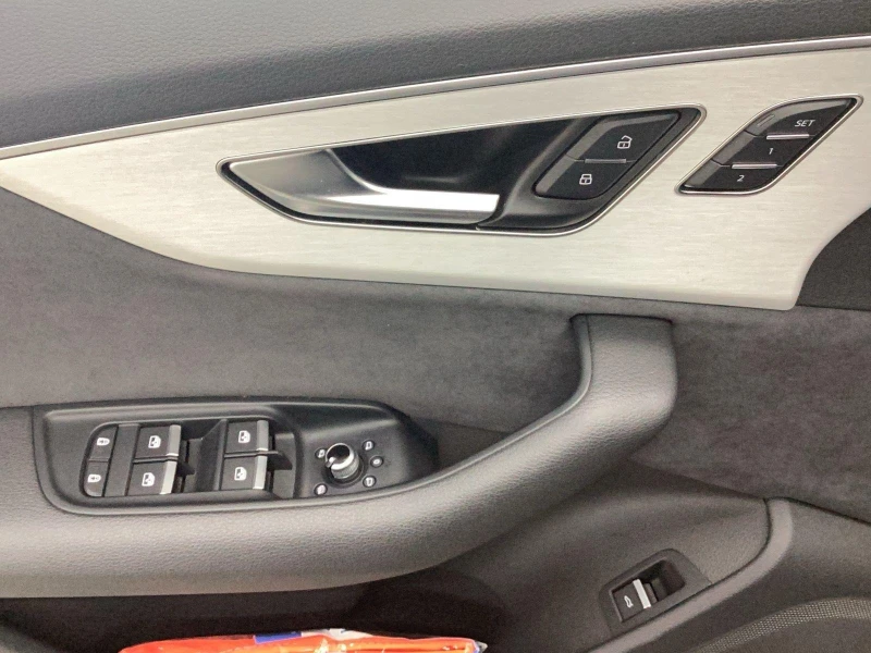 Audi Q7 45TDI* S-LINE* 6+ 1* DISTR* HEAD-UP* PANO* MEMORY*, снимка 5 - Автомобили и джипове - 52733662