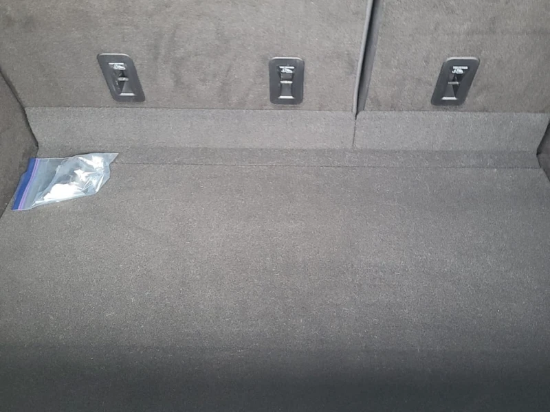 Cadillac Escalade * 4WD Sport * CARFAX * БЕЗ ПЪРВОНАЧАЛНА ВНОСКА, снимка 12 - Автомобили и джипове - 53141926