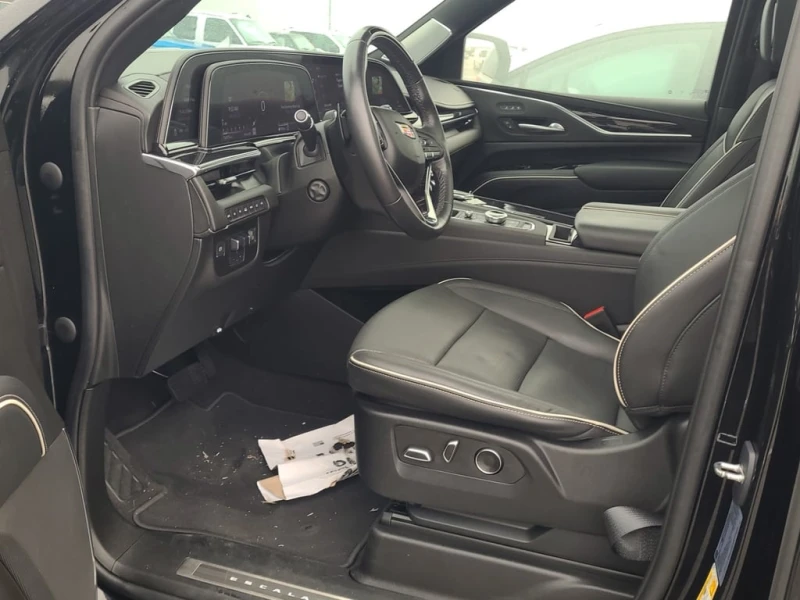 Cadillac Escalade * 4WD Sport * CARFAX * БЕЗ ПЪРВОНАЧАЛНА ВНОСКА, снимка 2 - Автомобили и джипове - 53141926