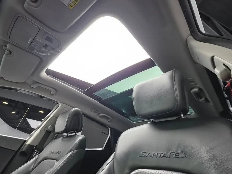 Hyundai Santa fe 2.0 2Wd Premium, снимка 13 - Автомобили и джипове - 53956221