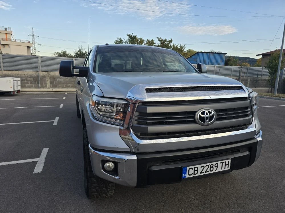 Toyota Tundra 5.7HEMI/ Камера / CarPlay/ Уникална , снимка 1