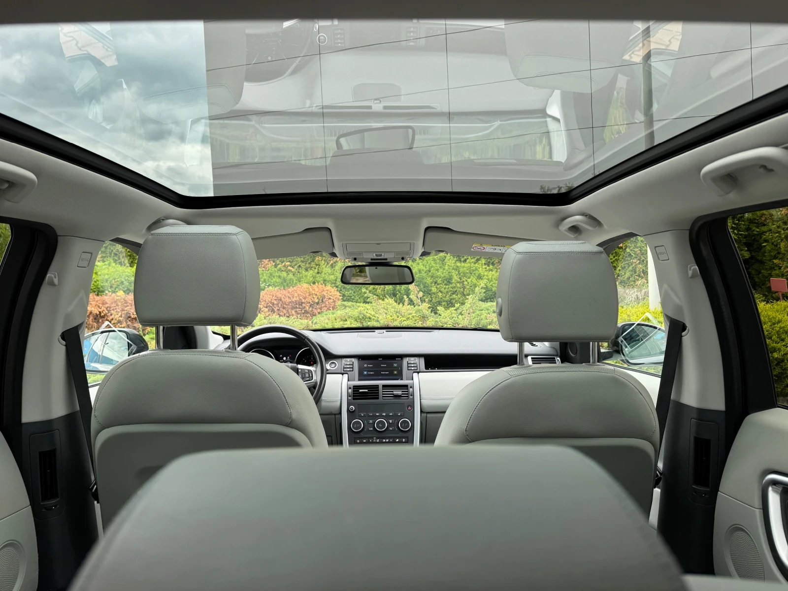 Land Rover Discovery Sport ПАНОРАМА-ПОДГРЕВ-СЕДАЛКИ/ВОЛАН/MERIDIAN-122Х.КМ - изображение 9