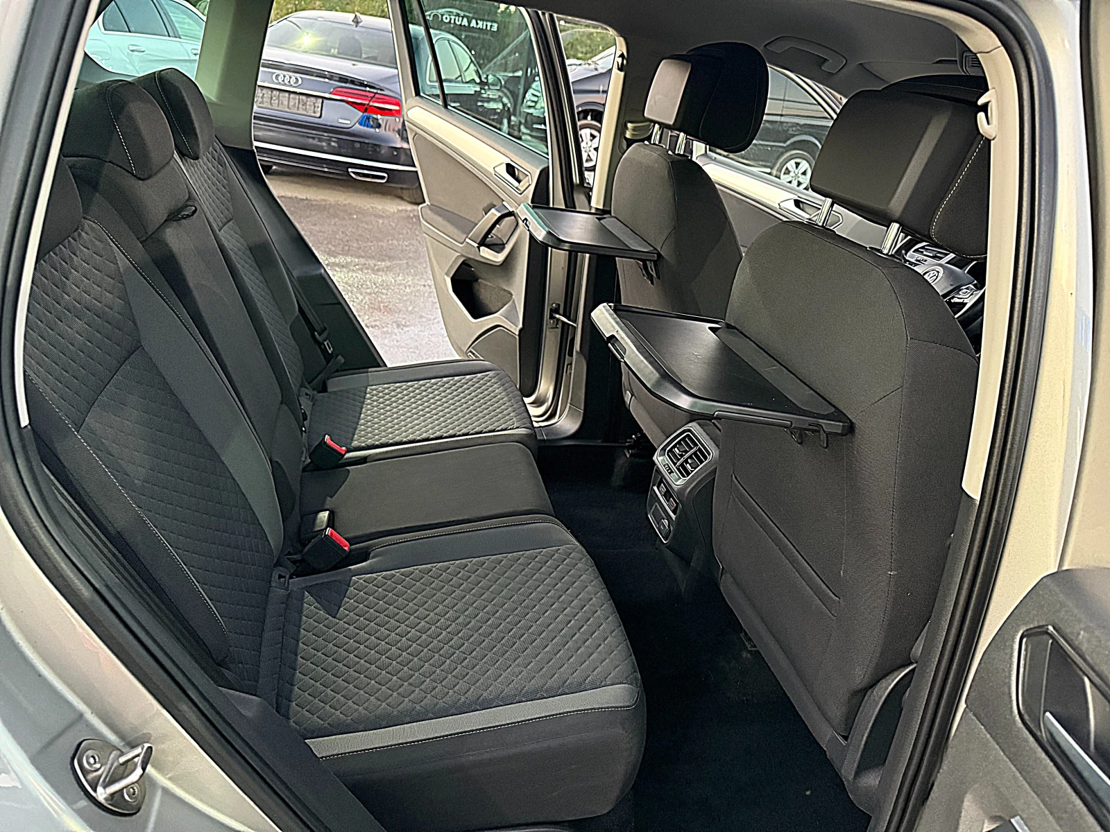 VW Tiguan 2.0TDI Business -4Motion-Avtomatik-Navi-!!! | Mobile.bg   15