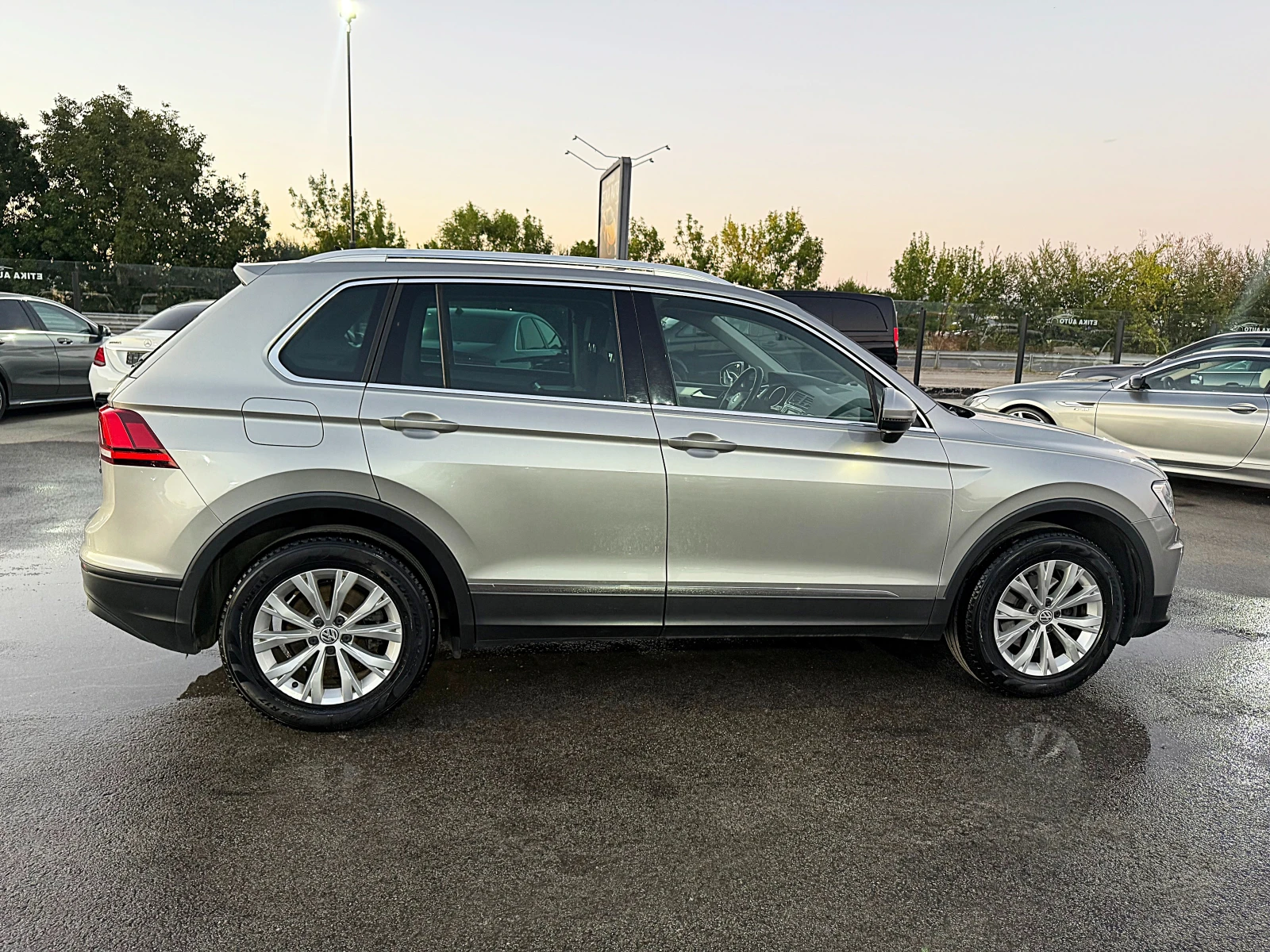 VW Tiguan 2.0TDI Business -4Motion-Avtomatik-Navi-!!! - изображение 7