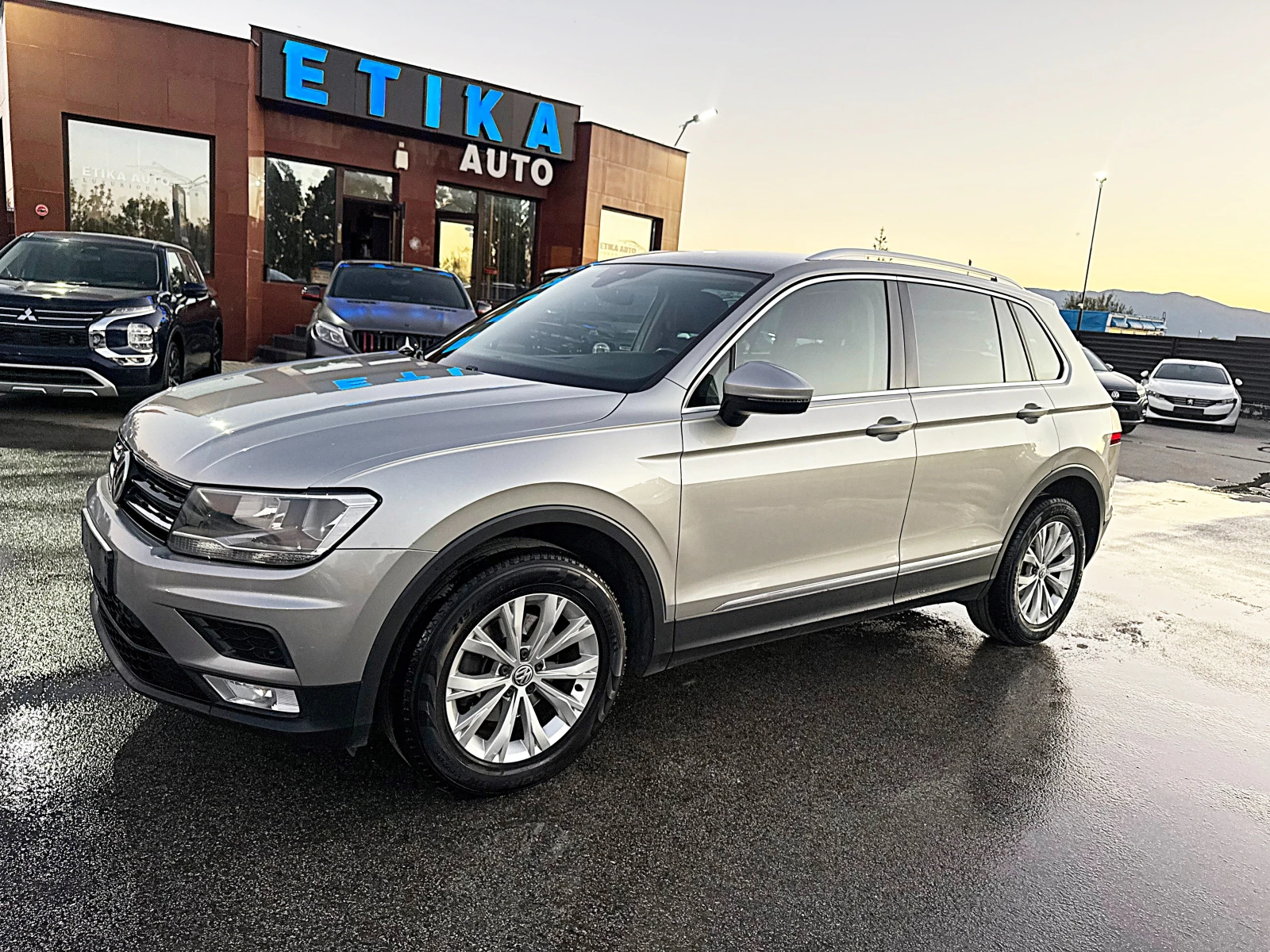 VW Tiguan 2.0TDI Business -4Motion-Avtomatik-Navi-!!! - изображение 3
