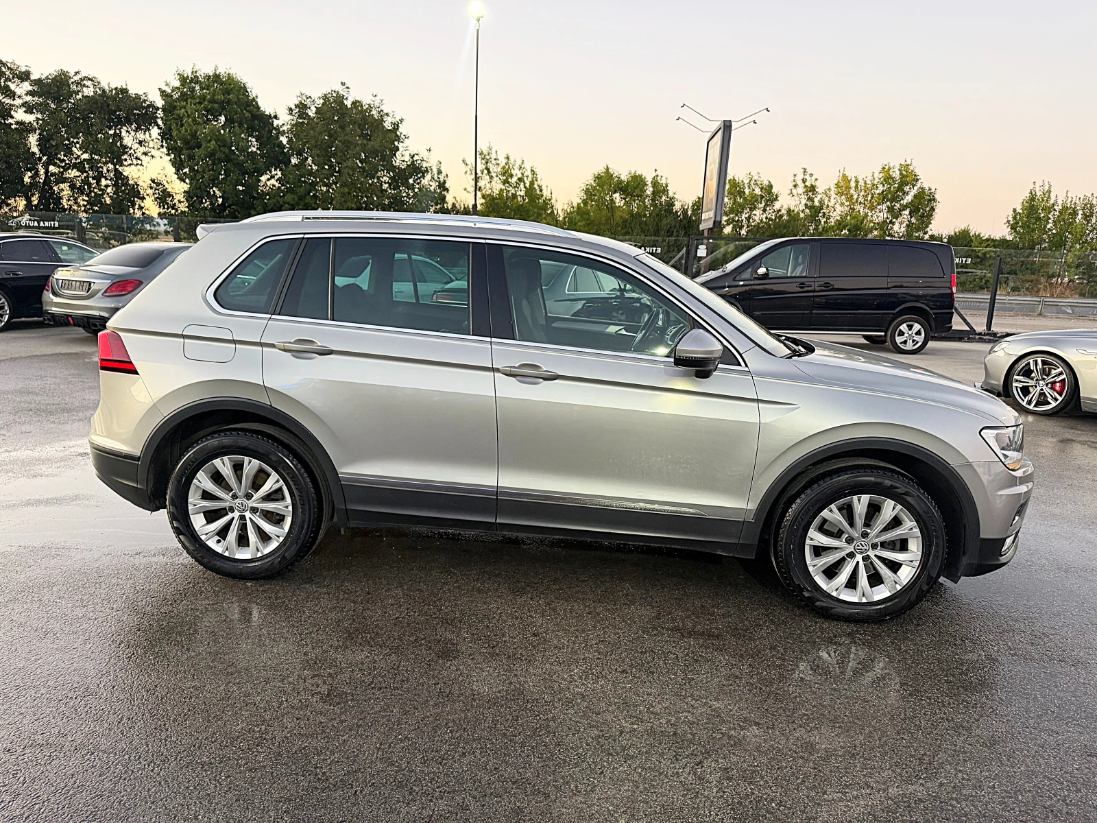 VW Tiguan 2.0TDI Business -4Motion-Avtomatik-Navi-!!! - изображение 2