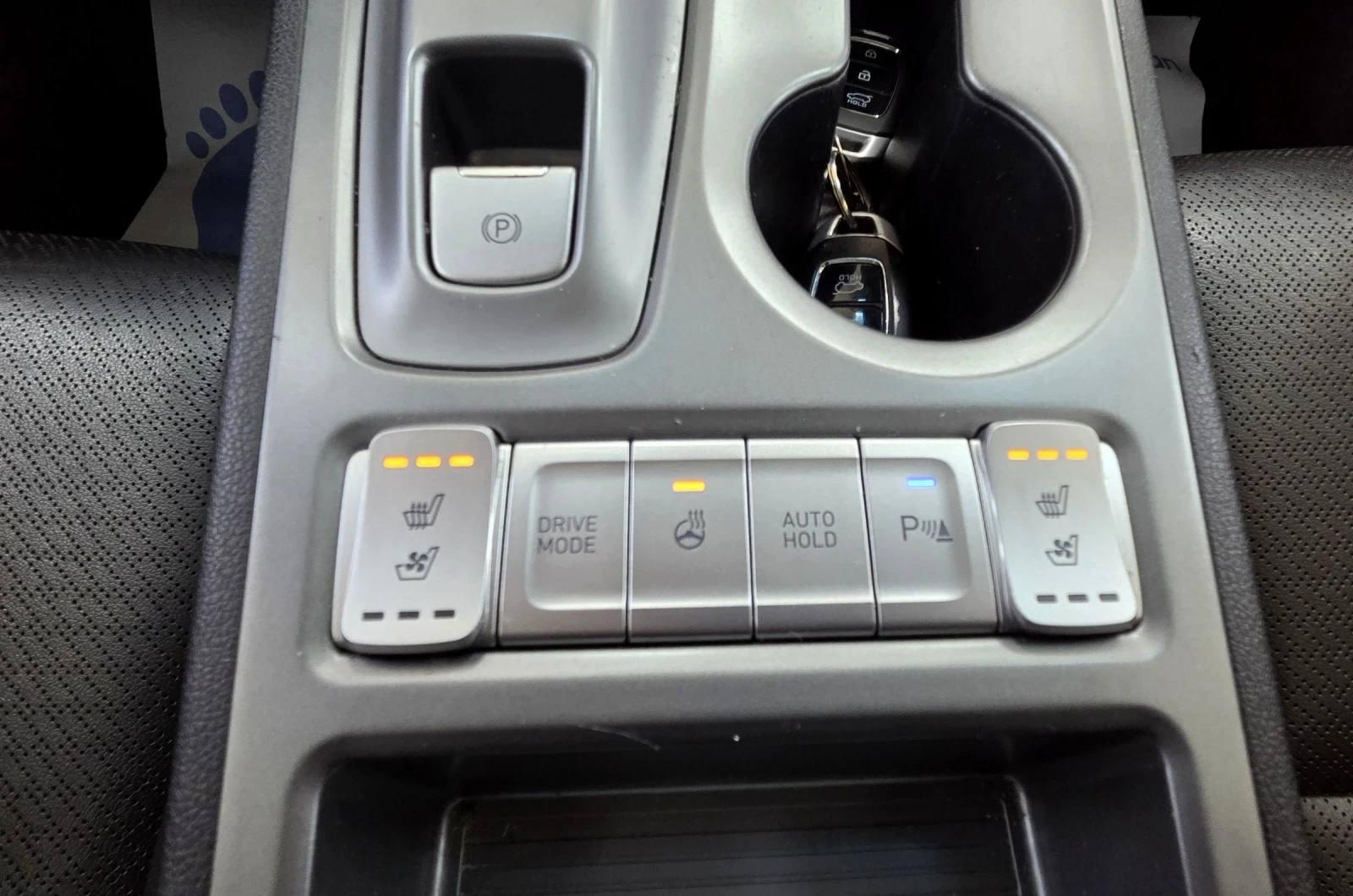 Hyundai Kona 64KWh/Premium/Шибидах/Blue Link, снимка 15 - Автомобили и джипове - 53439640