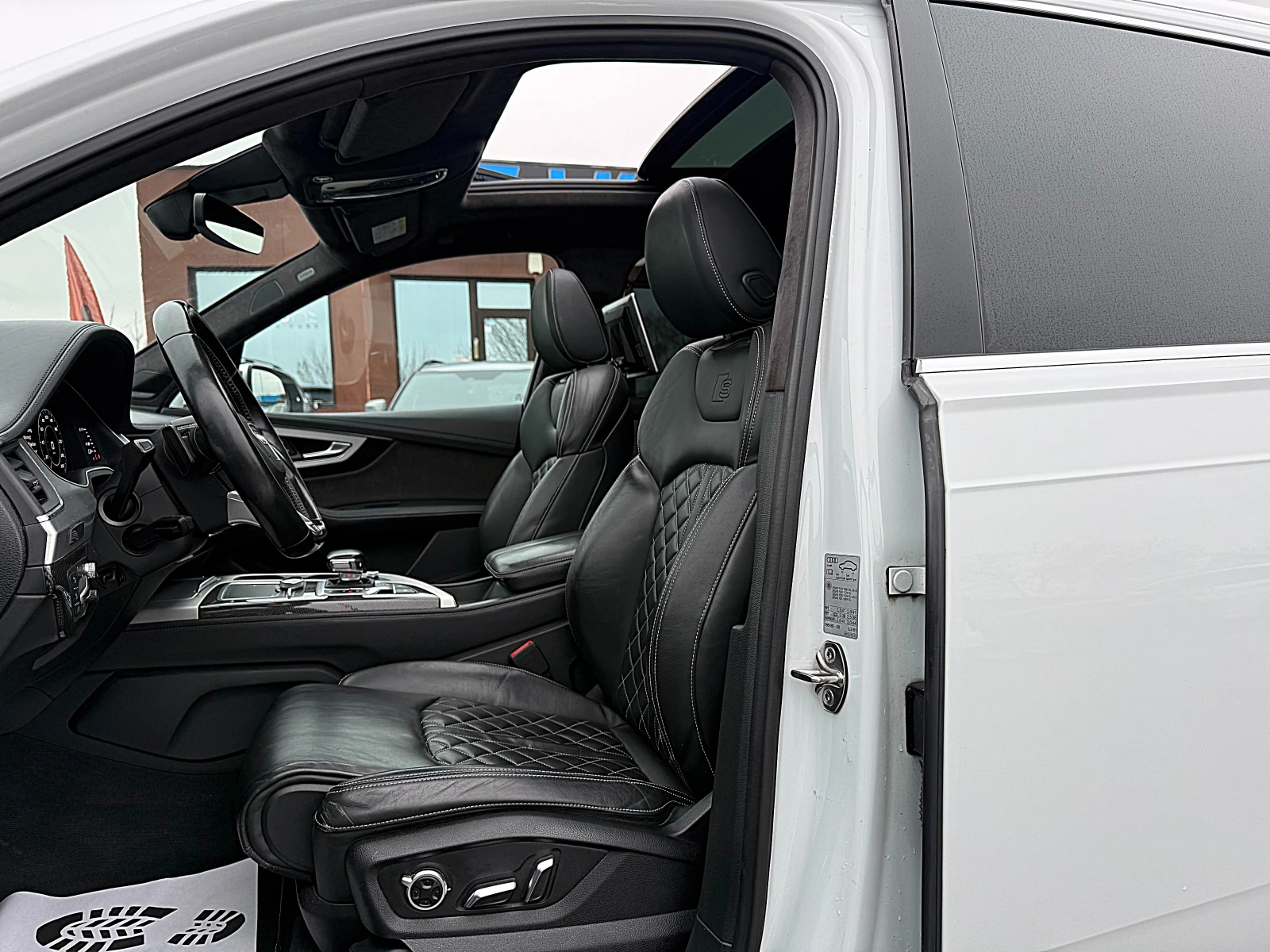 Audi SQ7 ABT-DISTRONIK-HEAD UP-MATRIX-MONITORI-7места-B&O-! - изображение 10