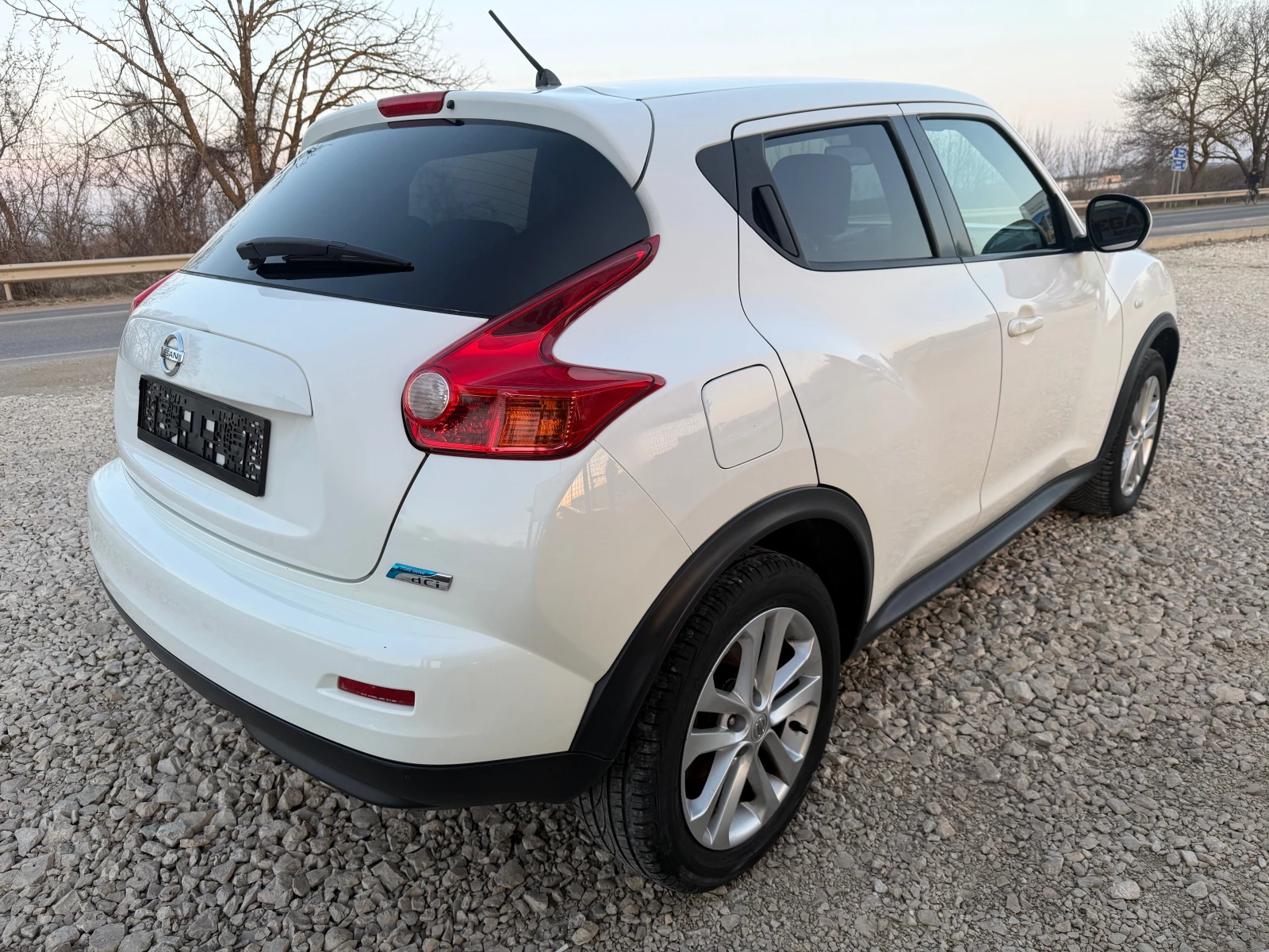 Nissan Juke 1.5DCi/110p.s-Euro 5!!!, снимка 3 - Автомобили и джипове - 53934332