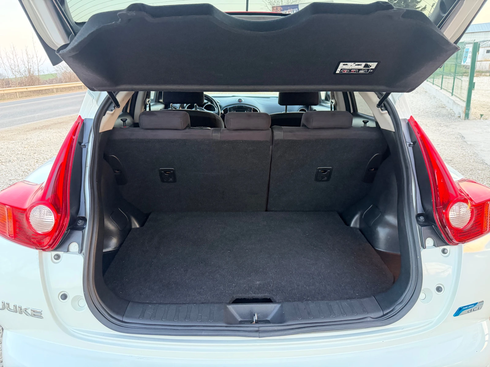 Nissan Juke 1.5DCi/110p.s-Euro 5!!!, снимка 12 - Автомобили и джипове - 53934332