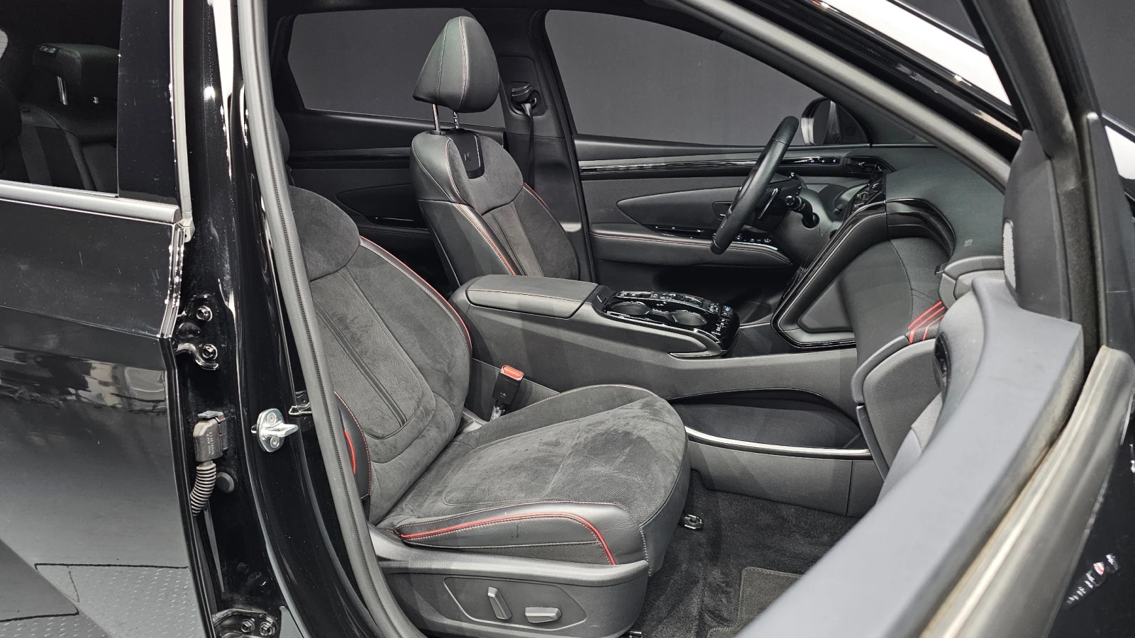 Hyundai Tucson N LINE INSPIRATIO* FULL* ФИКСИРАНА ЦЕНА* АВТОКРЕДИ, снимка 10 - Автомобили и джипове - 55104452