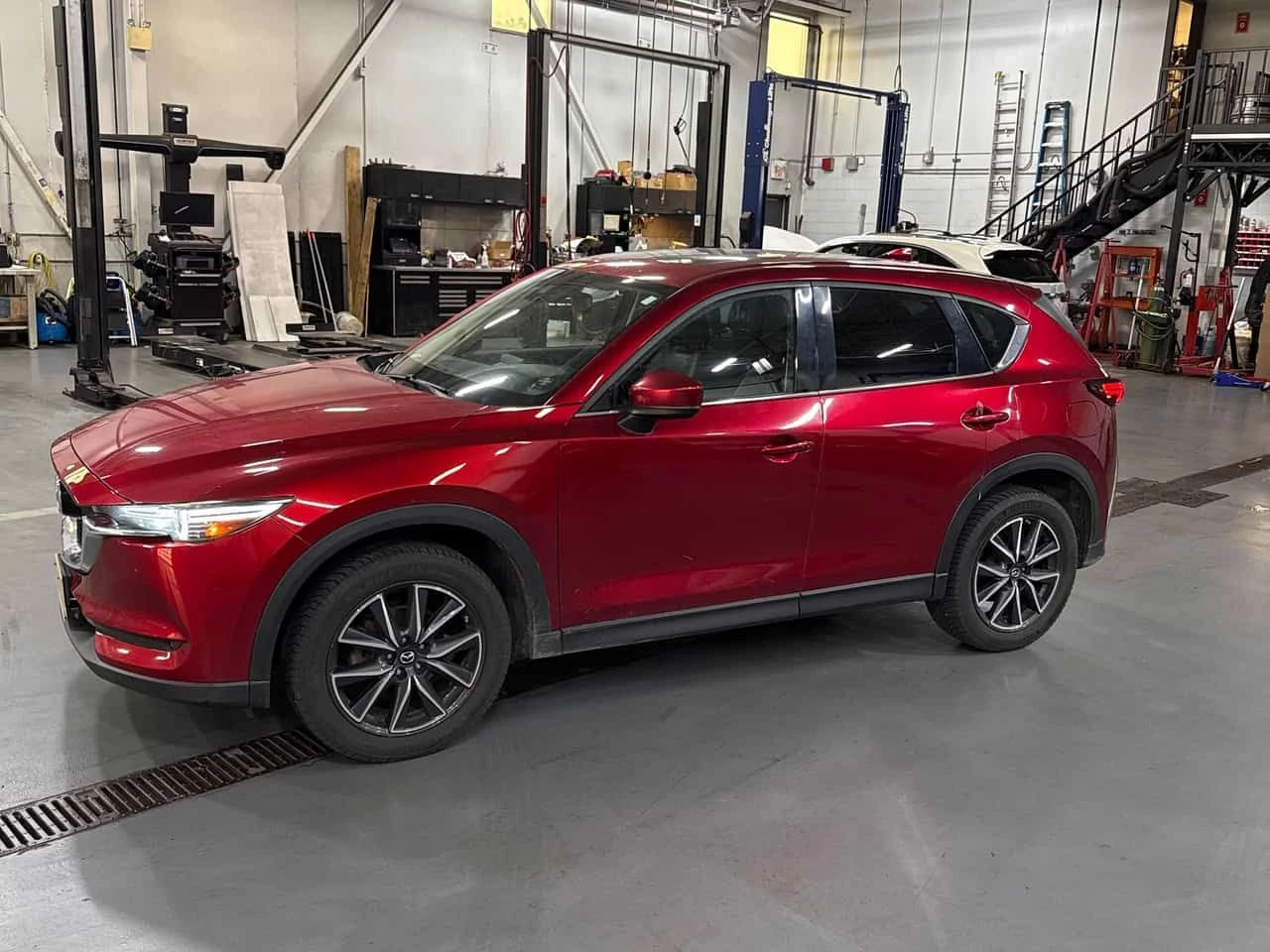 Mazda CX-5 * GT * CARFAX * БЕЗ ПЪРВОНАЧАЛНА ВНОСКА, снимка 2 - Автомобили и джипове - 55309767