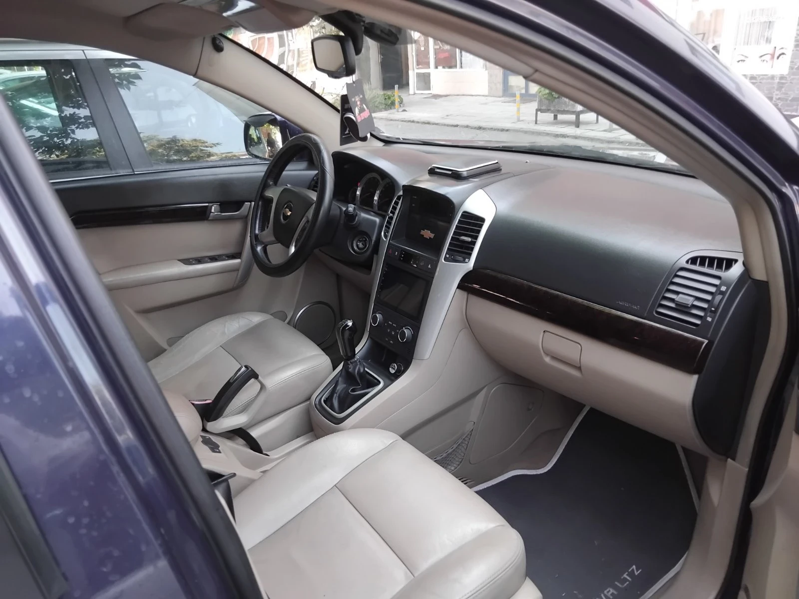 Chevrolet Captiva 2000кб, 150к.с, снимка 10 - Автомобили и джипове - 55588528