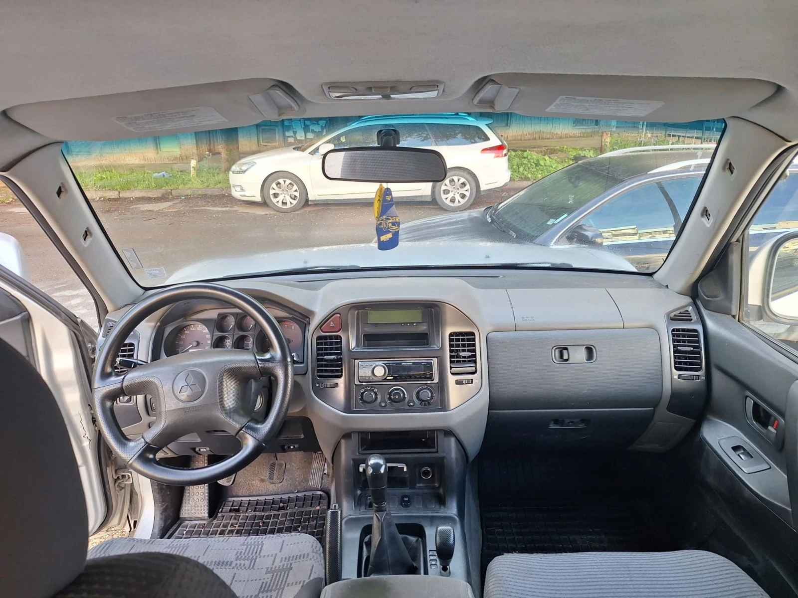 Mitsubishi Pajero, снимка 3 - Автомобили и джипове - 55847557