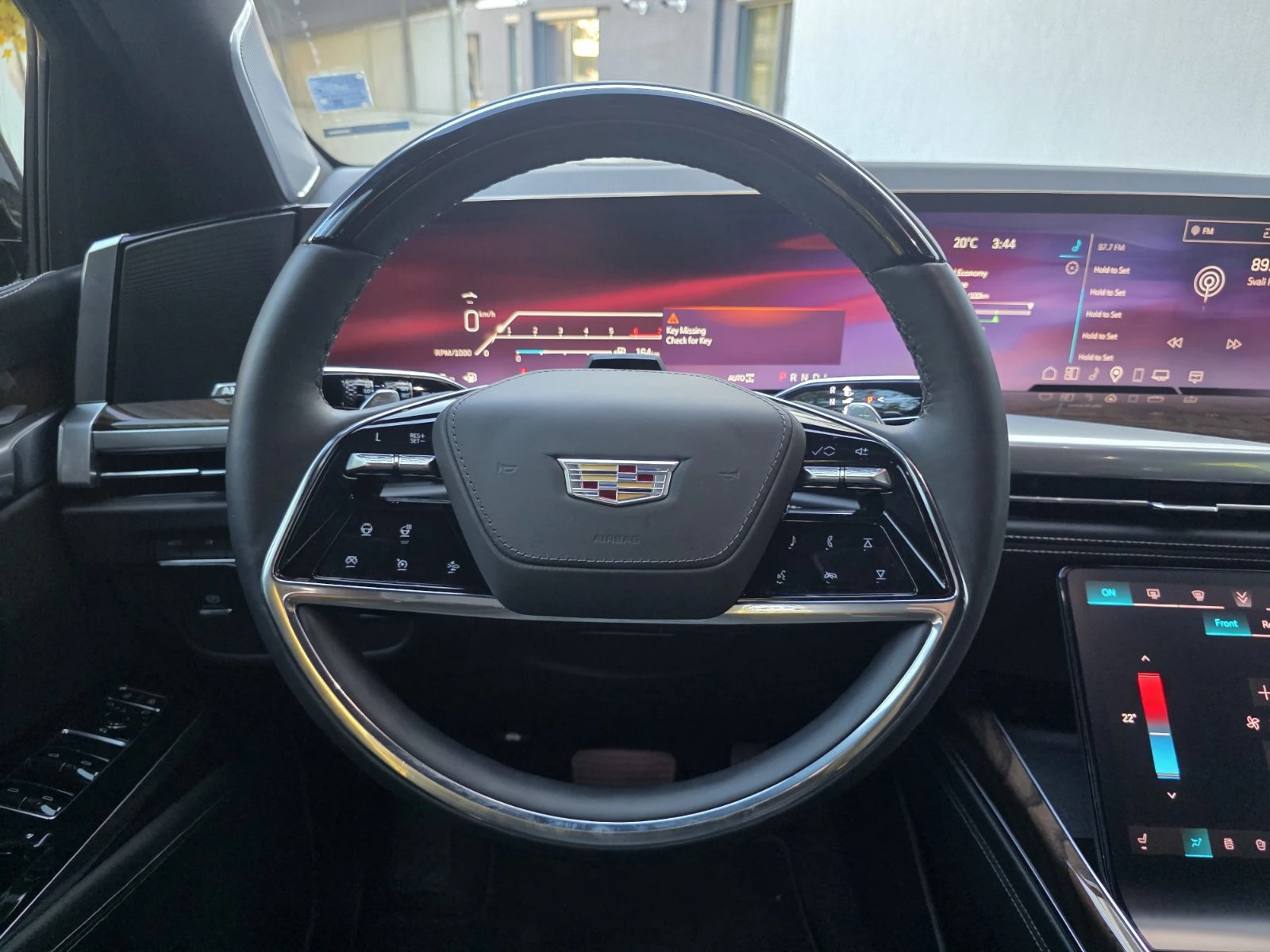 Cadillac Escalade 6.2L V8 FACELIFT, снимка 12 - Автомобили и джипове - 56567403