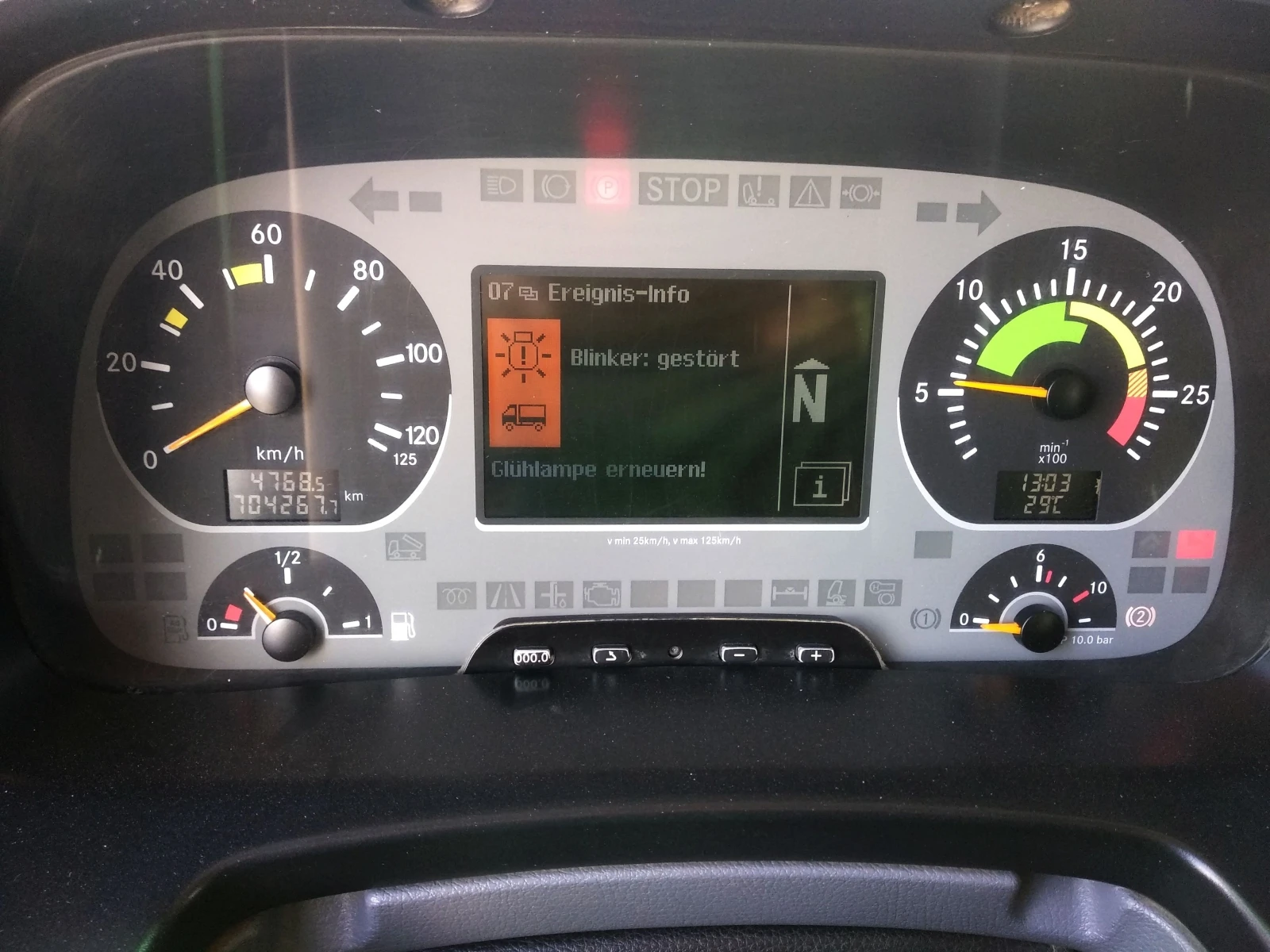 Mercedes-Benz Actros 3246-8x4- | Mobile.bg   16