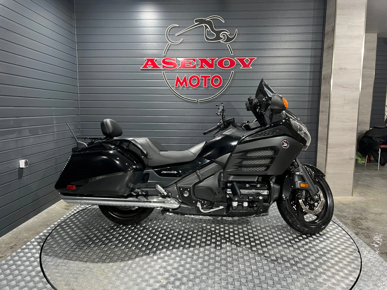 Honda Gold Wing BAGGER CANADA BLACK DEVIL - изображение 8