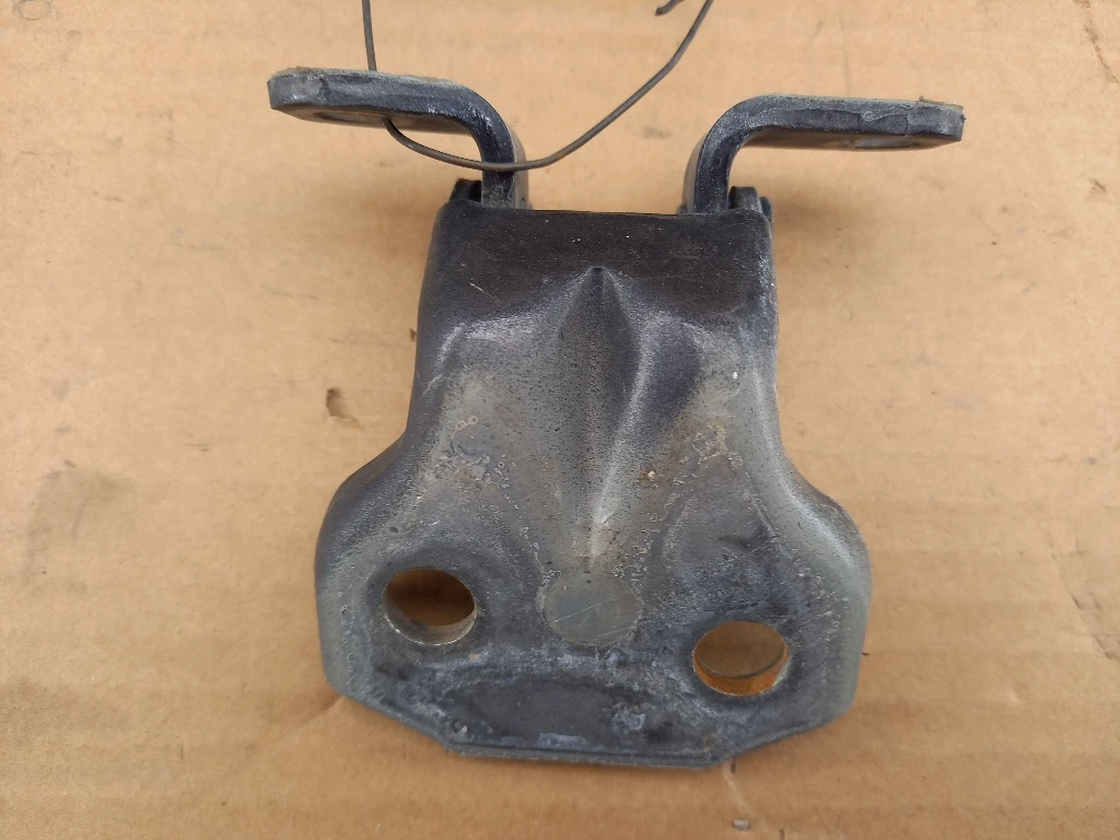 Панта врата предна дясна горна Субару Форестър (7)