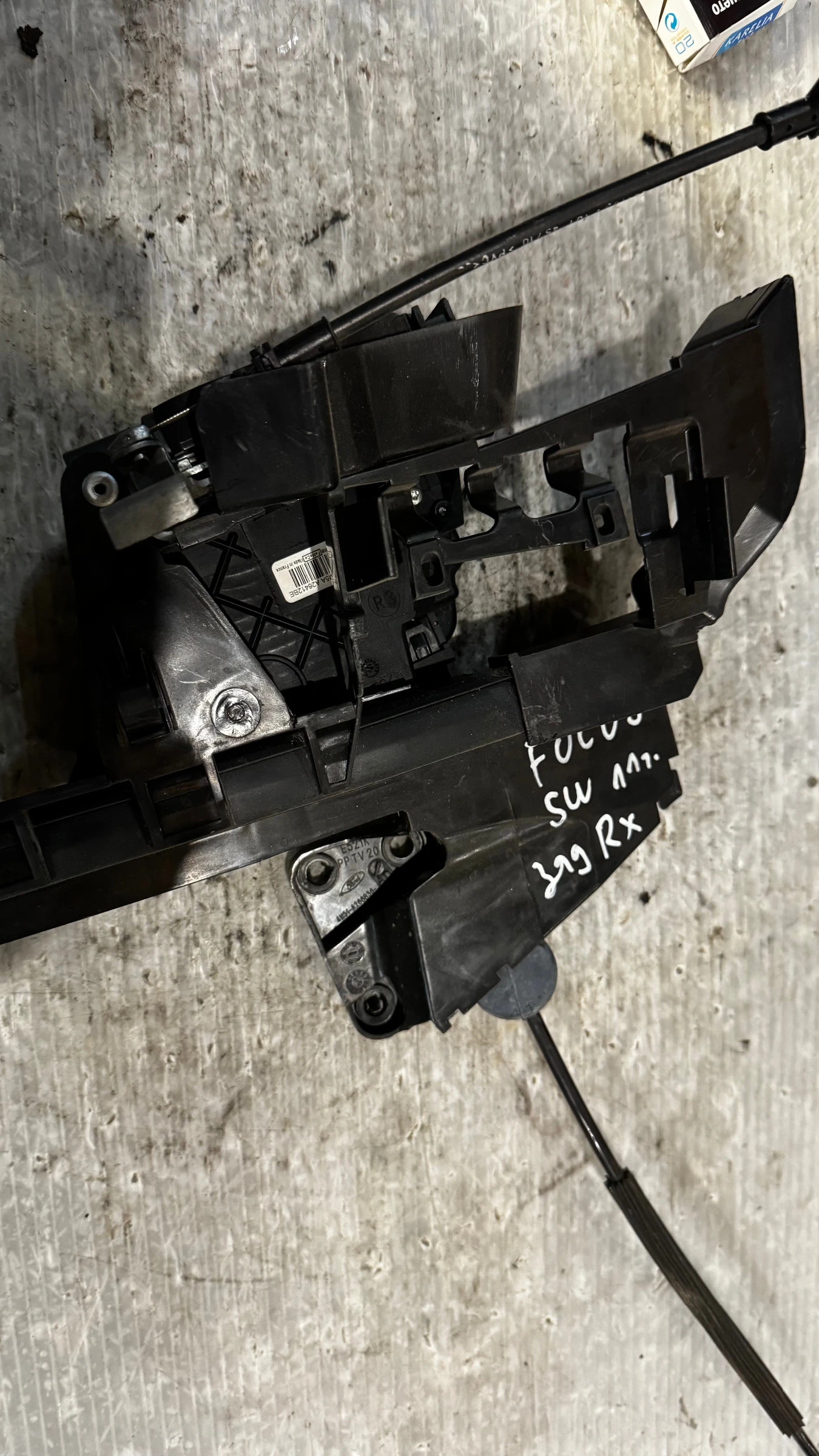 ����� �� ����� �� Ford Focus 2011 - A048069 / 4M5A A26412BE / | Mobile.bg � ����������� 2