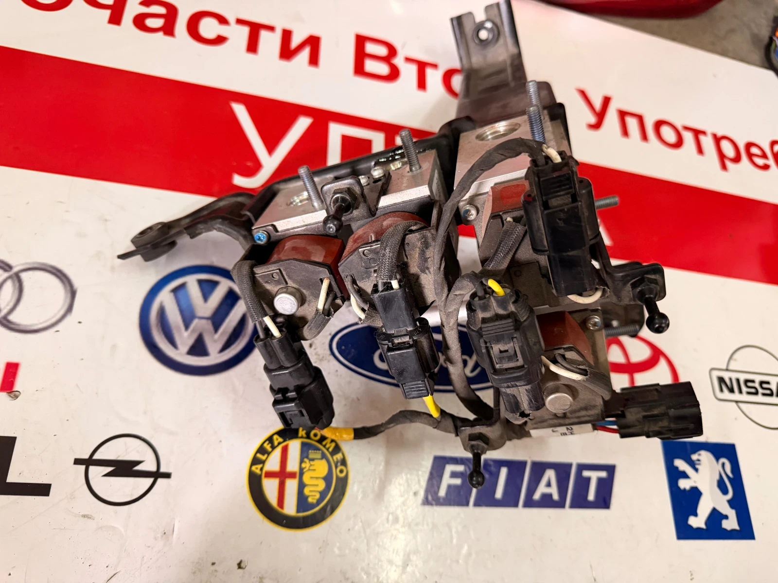 97725-K4100 Клапани за климатик  HYUNDAI KONA 2020 97724-K4100 97725-K4000 97724-K4000 , снимка 5 - Части - 54482707
