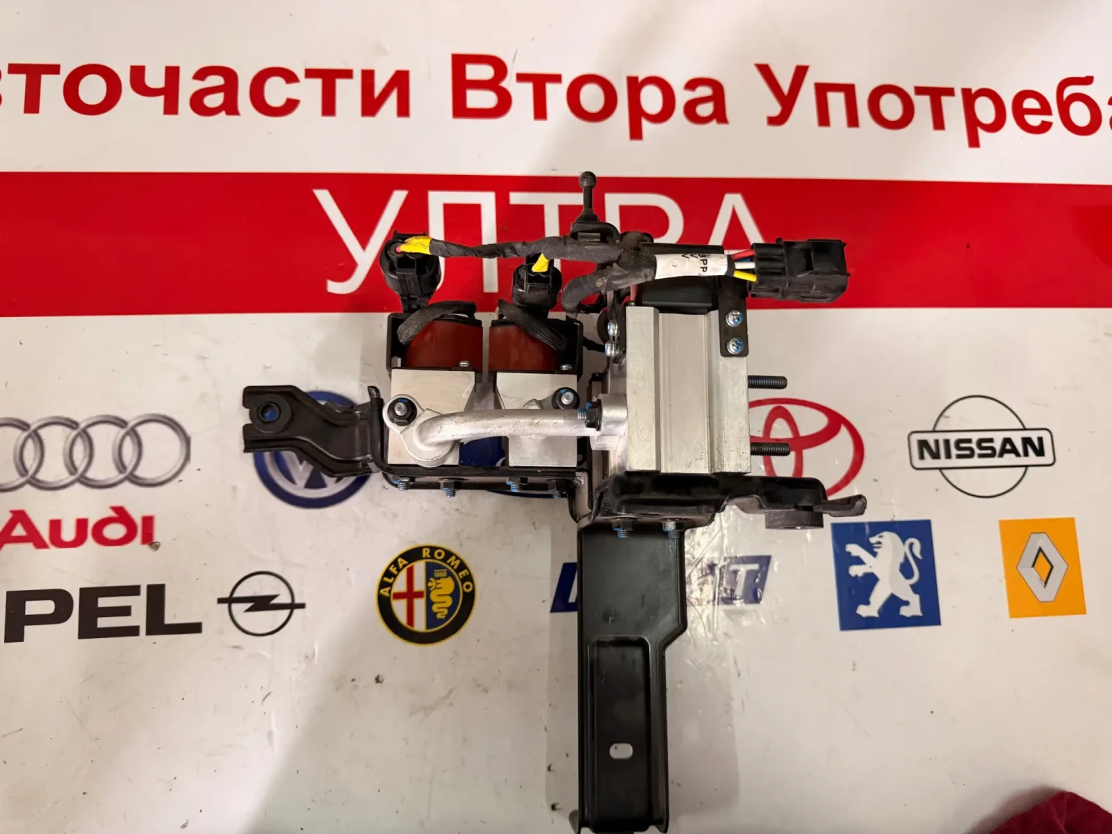 97725-K4100 Клапани за климатик  HYUNDAI KONA 2020 97724-K4100 97725-K4000 97724-K4000 , снимка 2 - Части - 54482707
