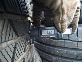 Гуми Зимни 235/50R19, снимка 7