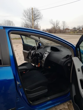 Toyota Yaris, снимка 8