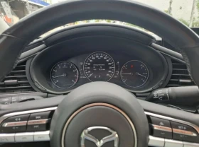 Mazda 3 2.5 SKYACTIVE G AWD 25000km!Premuim Bose, снимка 10