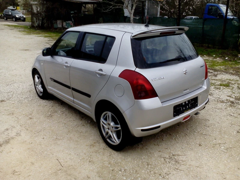 Suzuki Swift 4х4 1.3 i  92 Hp, снимка 3 - Автомобили и джипове - 38044251