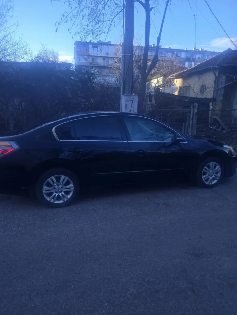 Nissan Altima, снимка 14 - Автомобили и джипове - 46725133