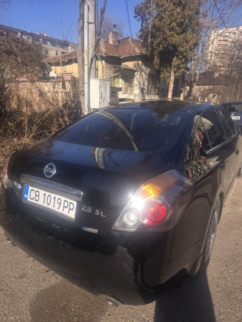 Nissan Altima, снимка 10 - Автомобили и джипове - 46725133