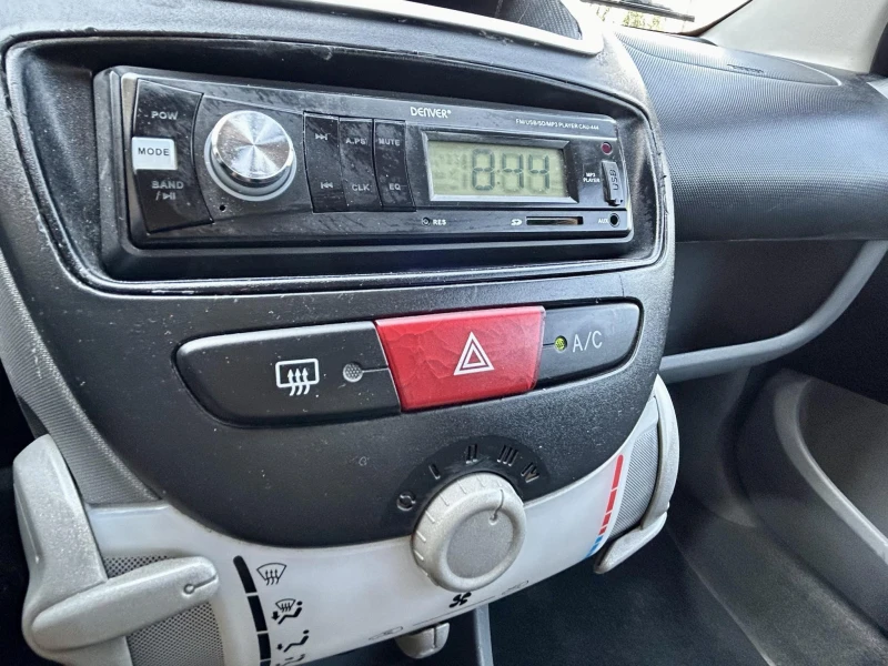 Citroen C1 1.0i-Автоматик, снимка 11 - Автомобили и джипове - 47111486