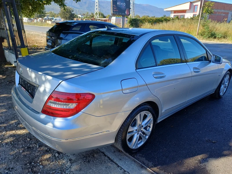 Mercedes-Benz C 180 AVANGARDE* * * LED-NAVI* * , снимка 7 - Автомобили и джипове - 47530605