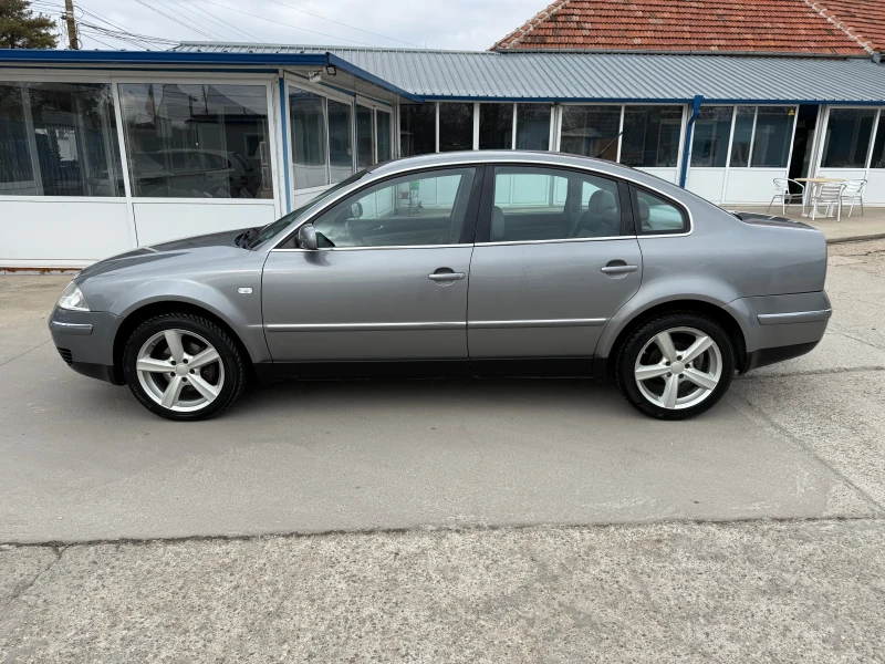 VW Passat 1.9TDI* 131кс* HIGHLINE, снимка 6 - Автомобили и джипове - 49053687