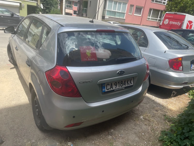 Kia Ceed, снимка 2 - Автомобили и джипове - 51901069