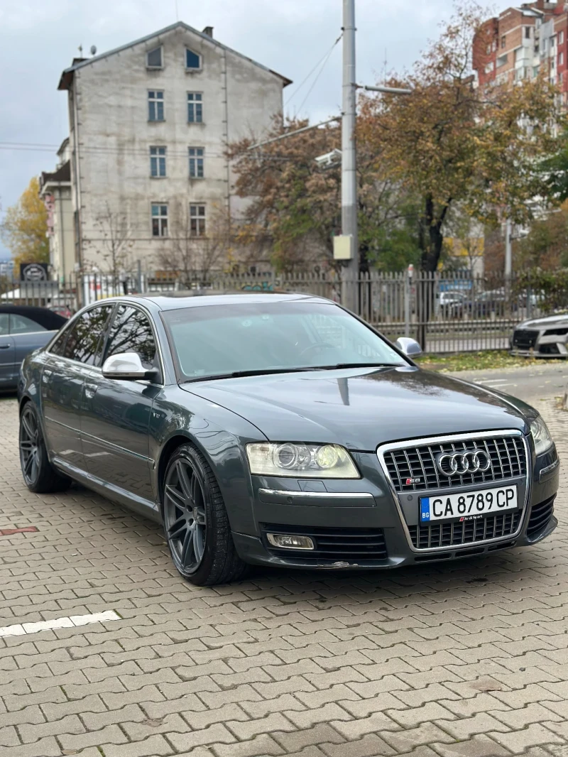 Audi S8 D3 S8 5, 2 бензин