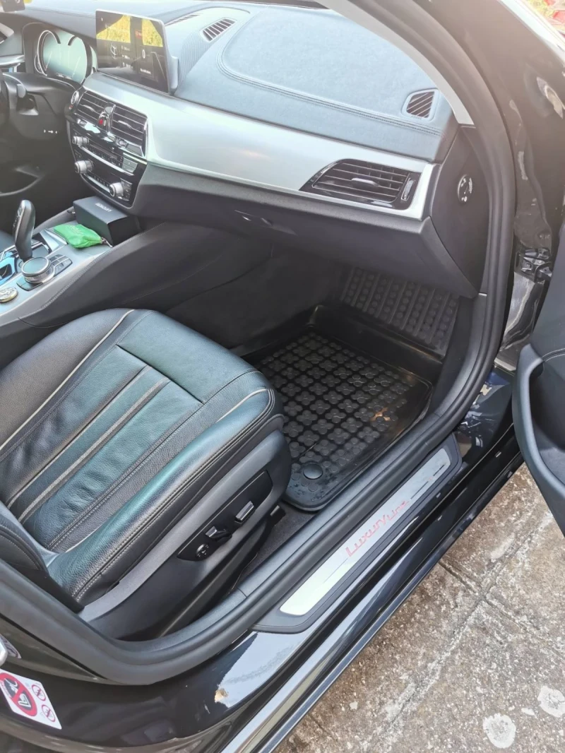 BMW 520 G31, снимка 9 - Автомобили и джипове - 52405450