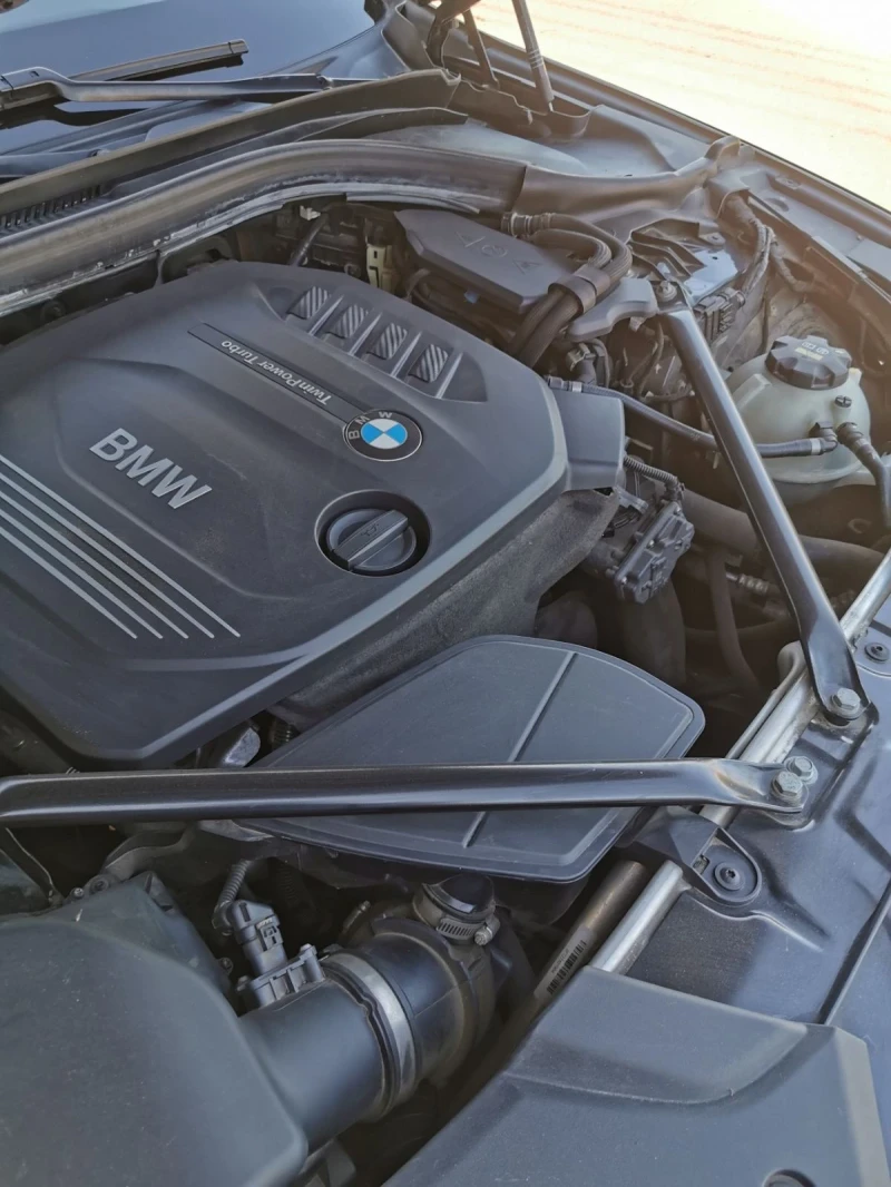 BMW 520 G31, снимка 14 - Автомобили и джипове - 52405450