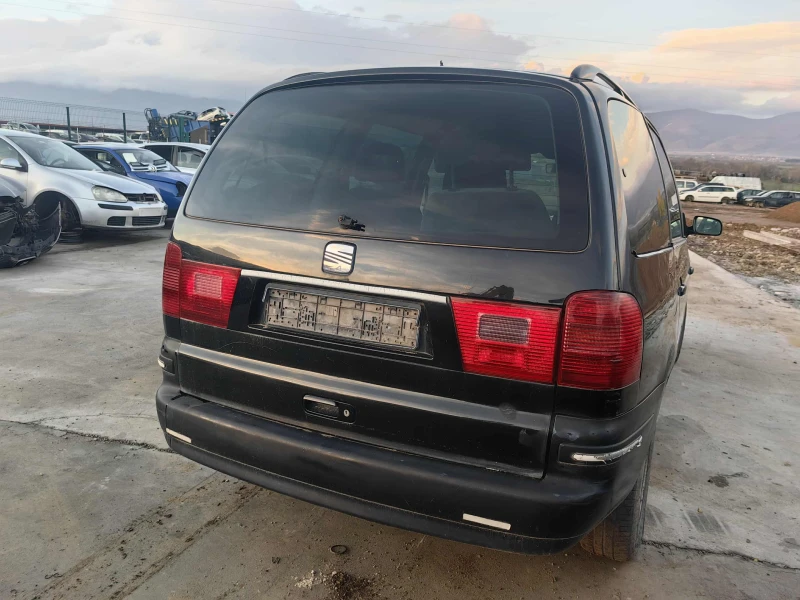 Seat Alhambra 1.9, снимка 4 - Автомобили и джипове - 52482341