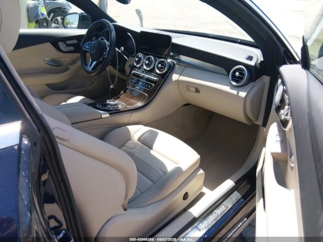 Mercedes-Benz C 300 4MATIC #УНИКАТ# BURMESTER !КУПЕ!, снимка 7 - Автомобили и джипове - 54944701