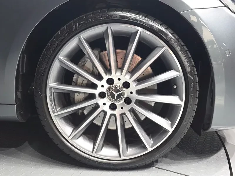 Mercedes-Benz E 350 4Matic Amg Line, снимка 5 - Автомобили и джипове - 55138291