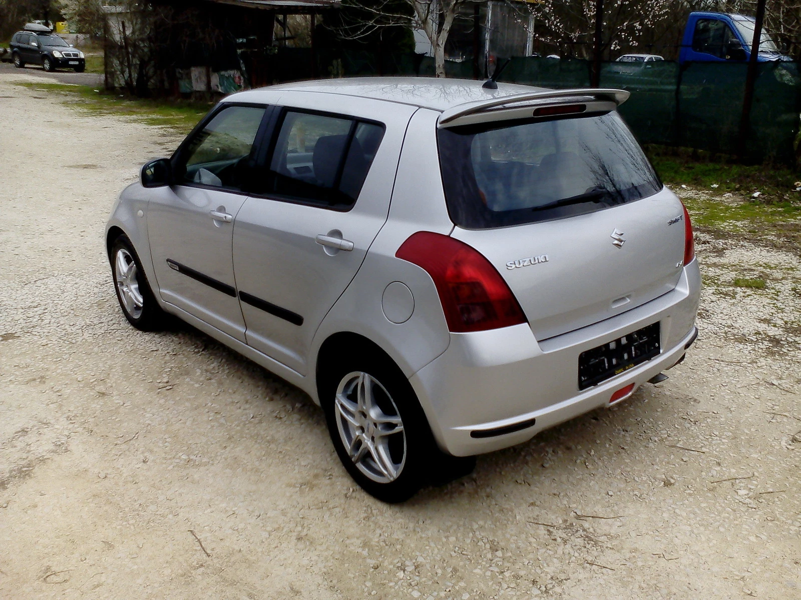 Suzuki Swift 4х4 1.3 i  92 Hp - изображение 3