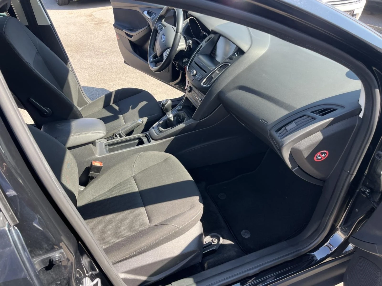 Ford Focus 1.0 T | Mobile.bg — изображение 15