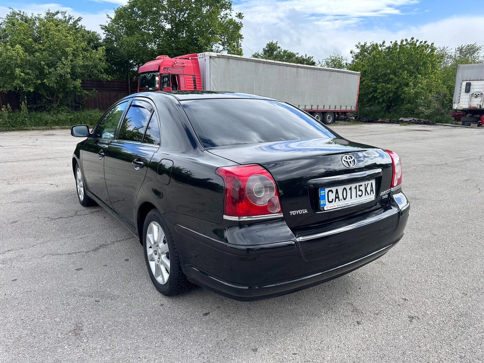 Toyota Avensis 2.2 D4D - изображение 7