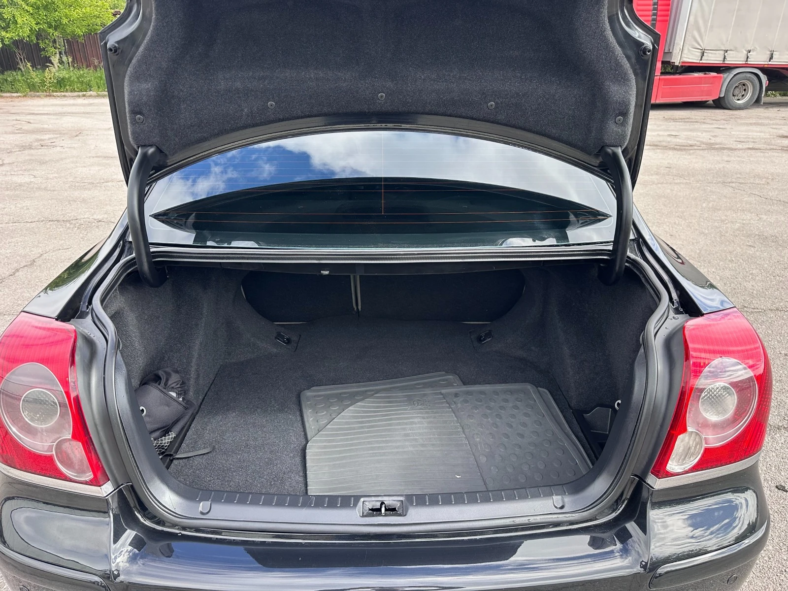 Toyota Avensis 2.2 D4D | Mobile.bg — изображение 15