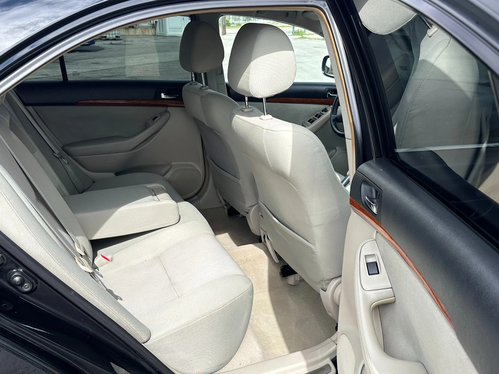 Toyota Avensis 2.2 D4D | Mobile.bg — изображение 14